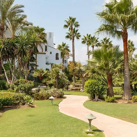 Avalon Costalita Close To The And Golf Estepona